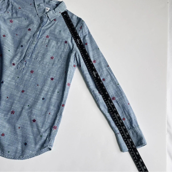 GAP Women’s Shirt Small Blue Red Floral  Embroidered Striped Boyfriend Popover - Picture 9 of 10